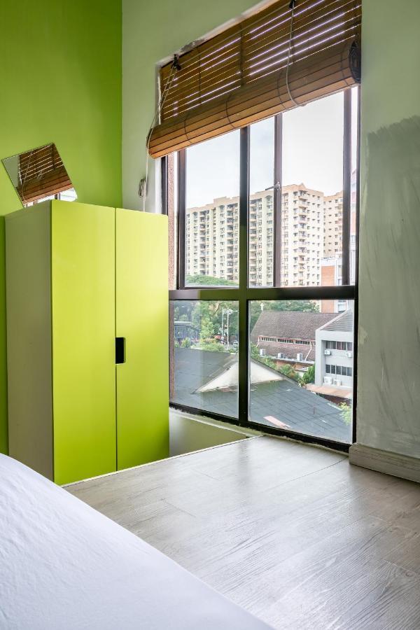Pods The Backpackers Home & Cafe, Kuala Lumpur Extérieur photo