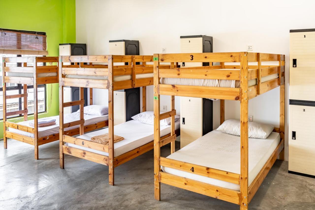 Pods The Backpackers Home & Cafe, Kuala Lumpur Extérieur photo